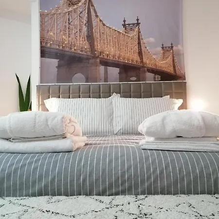 Purple Orange Luxury Suites 公寓 尼科西亚