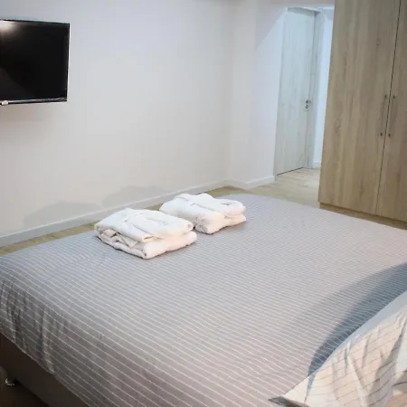Purple Orange Luxury Suites 公寓 尼科西亚